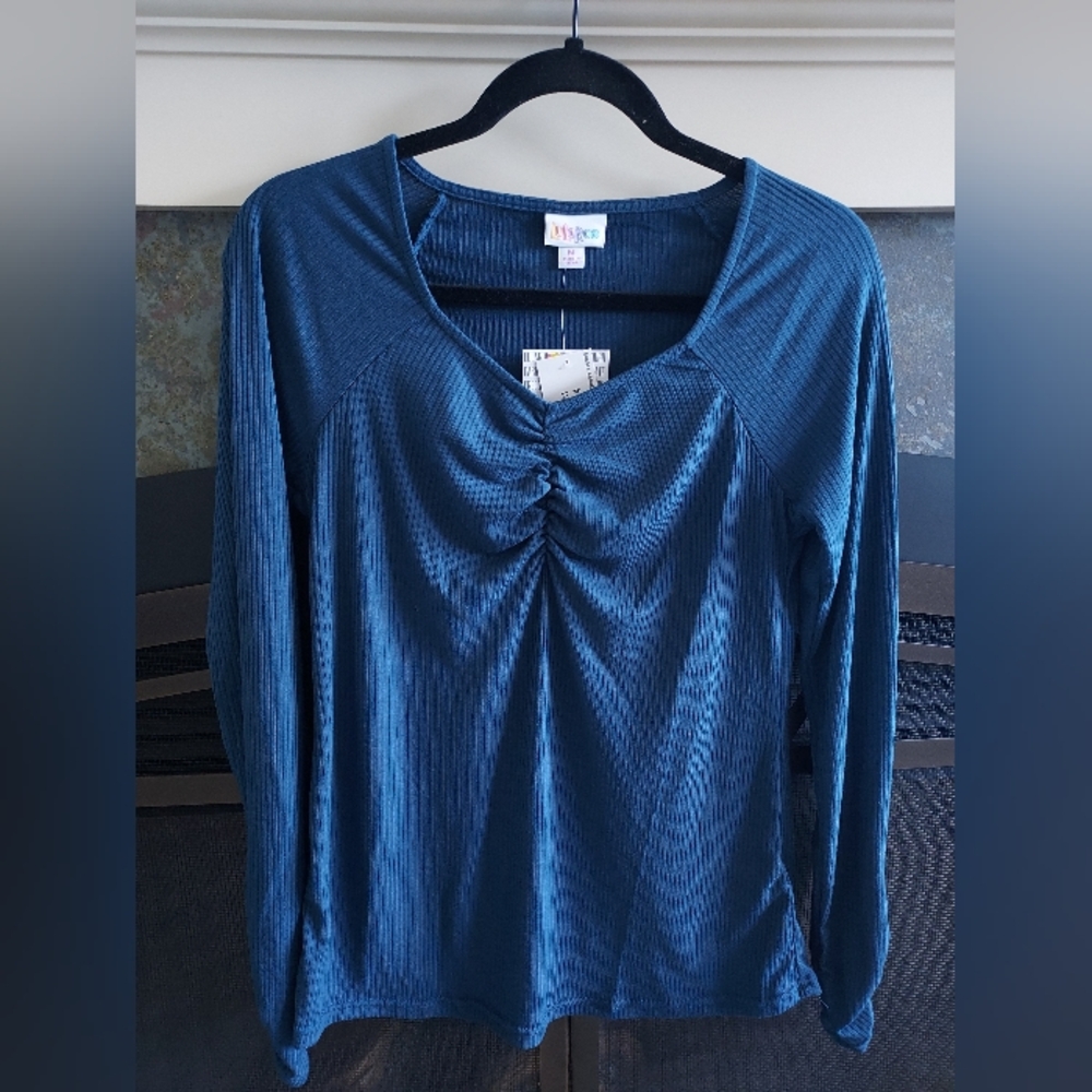 LuLaRoe Mia Top